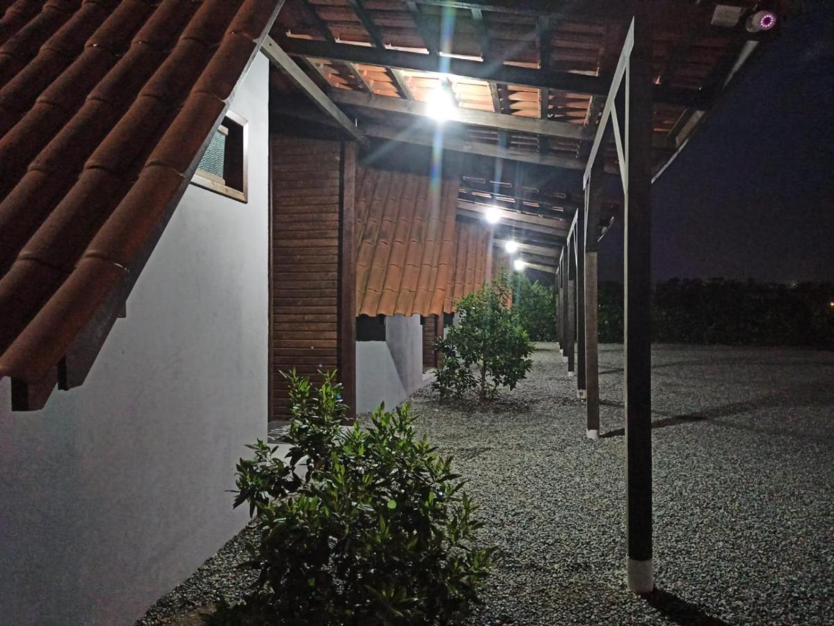 Chales Da Ninah Penha  Eksteriør billede